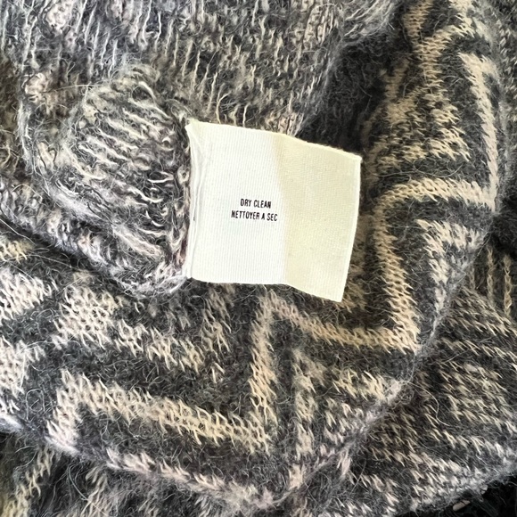 SPARROW brand lightweight gray and tan long sweater dress with geometric print - Picture 6 of 7